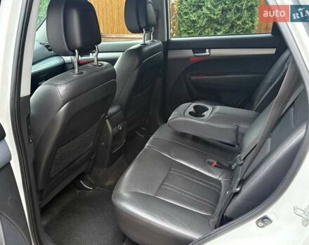 Белый Киа Соренто, объемом двигателя 2.2 л и пробегом 238 тыс. км за 14750 $, фото 36 на Automoto.ua