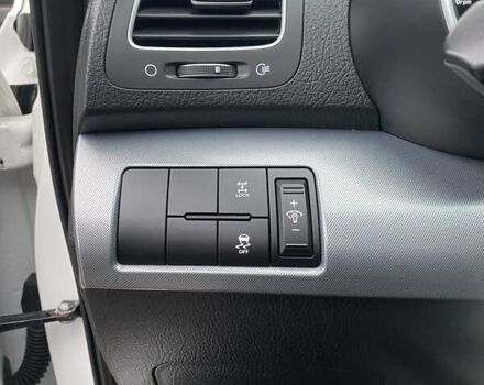 Белый Киа Соренто, объемом двигателя 2.2 л и пробегом 233 тыс. км за 16999 $, фото 71 на Automoto.ua