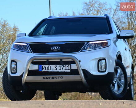 Белый Киа Соренто, объемом двигателя 2.2 л и пробегом 190 тыс. км за 15750 $, фото 14 на Automoto.ua