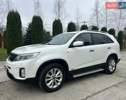Белый Киа Соренто, объемом двигателя 2.2 л и пробегом 133 тыс. км за 17499 $, фото 4 на Automoto.ua