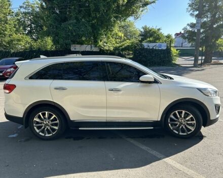 Белый Киа Соренто, объемом двигателя 2 л и пробегом 150 тыс. км за 18000 $, фото 4 на Automoto.ua