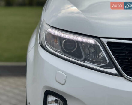Кіа Соренто 2014 у Луцьку на Automoto.ua Білий Кіа Соренто, об'ємом двигуна 2.2 л та пробігом 158 тис. км за 18300 $, фото 12 на Automoto.ua
