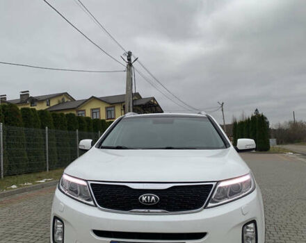 Белый Киа Соренто, объемом двигателя 2.2 л и пробегом 207 тыс. км за 16900 $, фото 2 на Automoto.ua