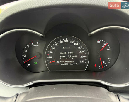 Кіа Соренто 2014 у Луцьку на Automoto.ua Білий Кіа Соренто, об'ємом двигуна 2.2 л та пробігом 158 тис. км за 18300 $, фото 99 на Automoto.ua