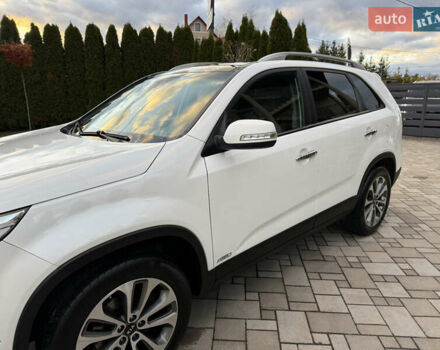 Кіа Соренто 2014 у Івано-Франківську на Automoto.ua Білий Кіа Соренто, об'ємом двигуна 2.2 л та пробігом 228 тис. км за 17950 $, фото 10 на Automoto.ua