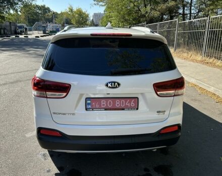 Белый Киа Соренто, объемом двигателя 2 л и пробегом 150 тыс. км за 18000 $, фото 6 на Automoto.ua