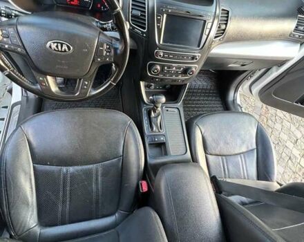 Белый Киа Соренто, объемом двигателя 2.2 л и пробегом 198 тыс. км за 18400 $, фото 23 на Automoto.ua