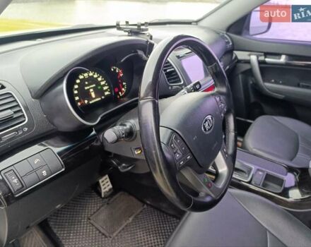 Белый Киа Соренто, объемом двигателя 2 л и пробегом 213 тыс. км за 16800 $, фото 23 на Automoto.ua