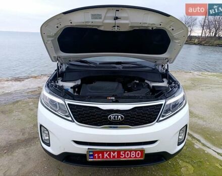 Белый Киа Соренто, объемом двигателя 2 л и пробегом 213 тыс. км за 16800 $, фото 21 на Automoto.ua
