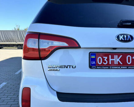 Білий Кіа Соренто, об'ємом двигуна 2.2 л та пробігом 184 тис. км за 16999 $, фото 17 на Automoto.ua