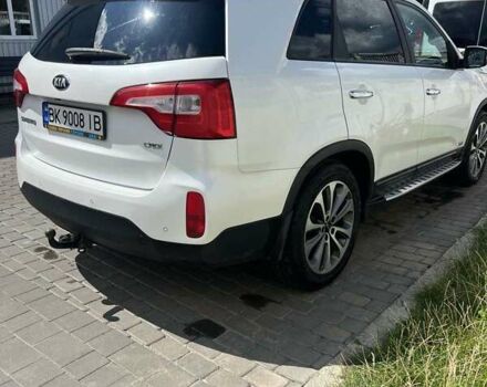 Белый Киа Соренто, объемом двигателя 2.2 л и пробегом 198 тыс. км за 18400 $, фото 2 на Automoto.ua