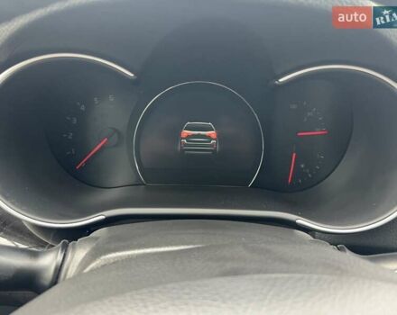 Белый Киа Соренто, объемом двигателя 2.2 л и пробегом 133 тыс. км за 17499 $, фото 39 на Automoto.ua