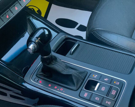 Білий Кіа Соренто, об'ємом двигуна 2.2 л та пробігом 182 тис. км за 24000 $, фото 14 на Automoto.ua