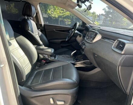 Белый Киа Соренто, объемом двигателя 2 л и пробегом 150 тыс. км за 18000 $, фото 9 на Automoto.ua