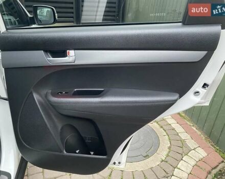 Белый Киа Соренто, объемом двигателя 2.2 л и пробегом 233 тыс. км за 16999 $, фото 97 на Automoto.ua