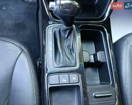 Киа Соренто 2014 в Могилев-Подольском на Automoto.ua Белый Киа Соренто, объемом двигателя 2 л и пробегом 203 тыс. км за 16300 $, фото 2 на Automoto.ua