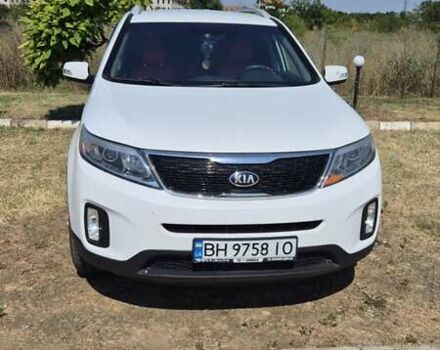 Киа Соренто 2014 в Измаиле на Automoto.ua Белый Киа Соренто, объемом двигателя 2.36 л и пробегом 114 тыс. км за 13000 $, фото 9 на Automoto.ua