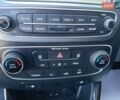 Киа Соренто 2014 в Могилев-Подольском на Automoto.ua Белый Киа Соренто, объемом двигателя 2 л и пробегом 203 тыс. км за 16300 $, фото 10 на Automoto.ua