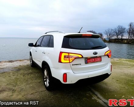 Белый Киа Соренто, объемом двигателя 2 л и пробегом 214 тыс. км за 16800 $, фото 9 на Automoto.ua