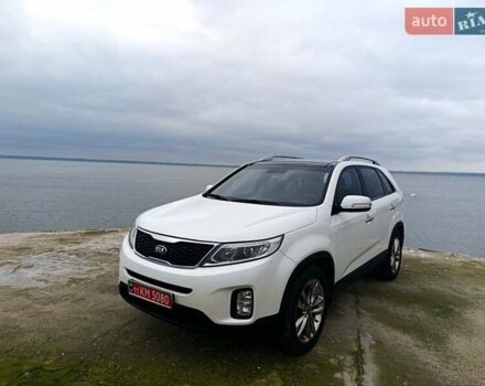 Белый Киа Соренто, объемом двигателя 2 л и пробегом 213 тыс. км за 16800 $, фото 2 на Automoto.ua