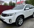 Белый Киа Соренто, объемом двигателя 2.2 л и пробегом 79 тыс. км за 9000 $, фото 3 на Automoto.ua