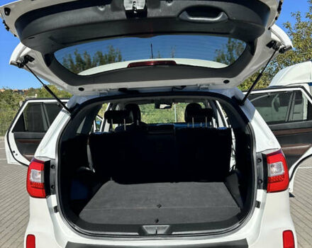 Білий Кіа Соренто, об'ємом двигуна 2.2 л та пробігом 184 тис. км за 16999 $, фото 51 на Automoto.ua