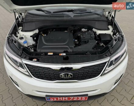Кіа Соренто 2014 у Луцьку на Automoto.ua Білий Кіа Соренто, об'ємом двигуна 2.2 л та пробігом 158 тис. км за 18300 $, фото 123 на Automoto.ua