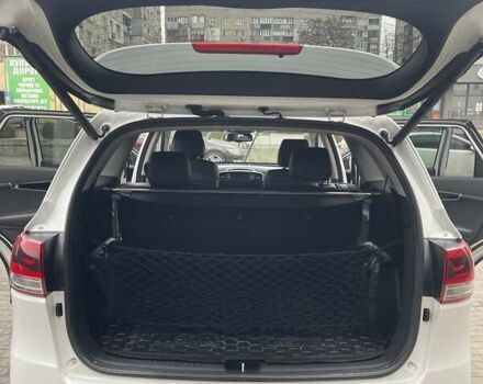 Белый Киа Соренто, объемом двигателя 2.2 л и пробегом 89 тыс. км за 22000 $, фото 14 на Automoto.ua