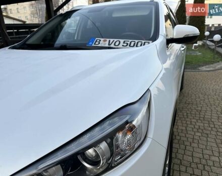 Белый Киа Соренто, объемом двигателя 2.2 л и пробегом 225 тыс. км за 19191 $, фото 63 на Automoto.ua