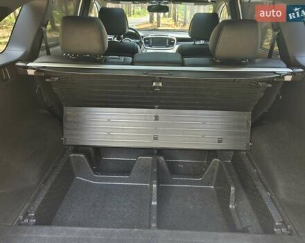 Белый Киа Соренто, объемом двигателя 2 л и пробегом 106 тыс. км за 19000 $, фото 15 на Automoto.ua