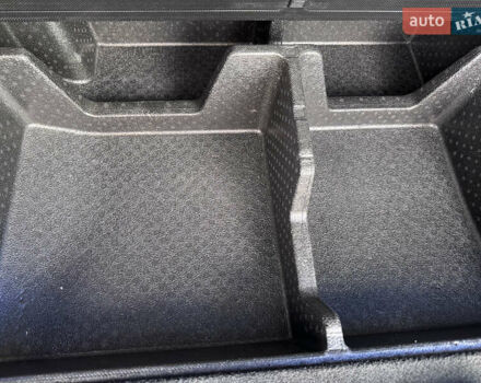 Белый Киа Соренто, объемом двигателя 2.2 л и пробегом 122 тыс. км за 21900 $, фото 14 на Automoto.ua