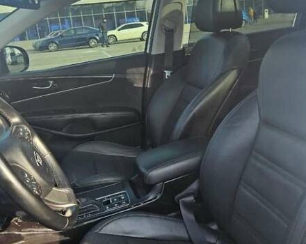 Білий Кіа Соренто, об'ємом двигуна 2.2 л та пробігом 216 тис. км за 19450 $, фото 10 на Automoto.ua