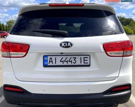 Белый Киа Соренто, объемом двигателя 3.3 л и пробегом 143 тыс. км за 15900 $, фото 5 на Automoto.ua
