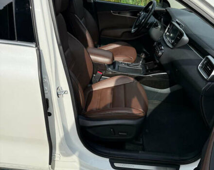 Белый Киа Соренто, объемом двигателя 2 л и пробегом 164 тыс. км за 19500 $, фото 36 на Automoto.ua