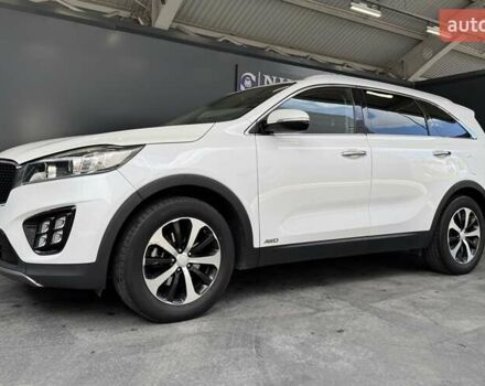 Білий Кіа Соренто, об'ємом двигуна 2 л та пробігом 239 тис. км за 12500 $, фото 5 на Automoto.ua