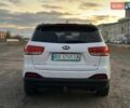 Білий Кіа Соренто, об'ємом двигуна 3.34 л та пробігом 236 тис. км за 14999 $, фото 16 на Automoto.ua
