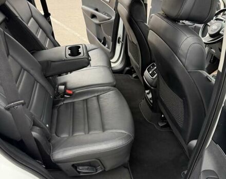 Білий Кіа Соренто, об'ємом двигуна 2.2 л та пробігом 145 тис. км за 22500 $, фото 12 на Automoto.ua