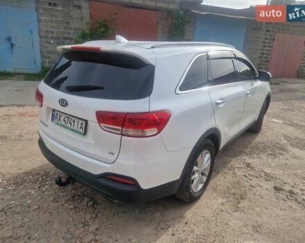 Білий Кіа Соренто, об'ємом двигуна 3.34 л та пробігом 236 тис. км за 14999 $, фото 2 на Automoto.ua