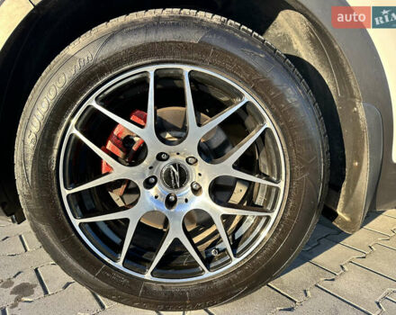 Белый Киа Соренто, объемом двигателя 2.2 л и пробегом 198 тыс. км за 21999 $, фото 12 на Automoto.ua