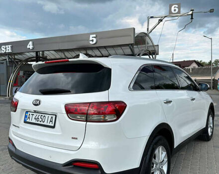 Белый Киа Соренто, объемом двигателя 2.4 л и пробегом 168 тыс. км за 12700 $, фото 15 на Automoto.ua