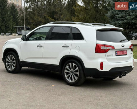 Білий Кіа Соренто, об'ємом двигуна 2.2 л та пробігом 175 тис. км за 17750 $, фото 12 на Automoto.ua