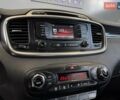 Білий Кіа Соренто, об'ємом двигуна 2 л та пробігом 239 тис. км за 12500 $, фото 28 на Automoto.ua