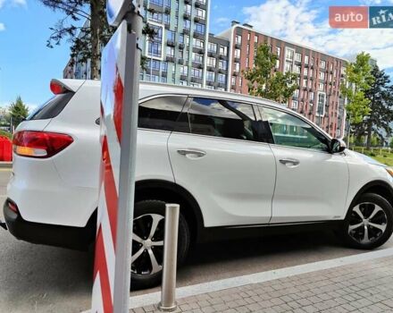 Белый Киа Соренто, объемом двигателя 2 л и пробегом 187 тыс. км за 13990 $, фото 23 на Automoto.ua
