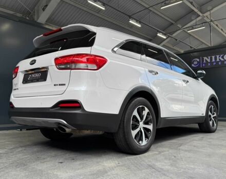 Белый Киа Соренто, объемом двигателя 2 л и пробегом 239 тыс. км за 12000 $, фото 7 на Automoto.ua