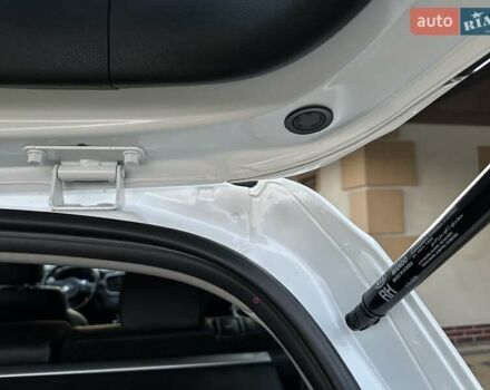 Белый Киа Соренто, объемом двигателя 2.2 л и пробегом 225 тыс. км за 19191 $, фото 151 на Automoto.ua