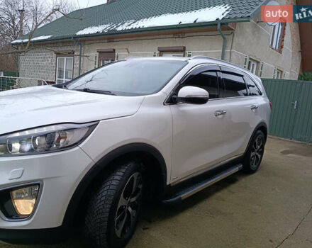 Білий Кіа Соренто, об'ємом двигуна 0 л та пробігом 220 тис. км за 19499 $, фото 6 на Automoto.ua