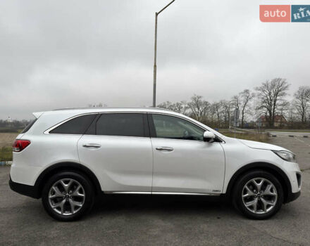 Білий Кіа Соренто, об'ємом двигуна 2.2 л та пробігом 135 тис. км за 24000 $, фото 11 на Automoto.ua