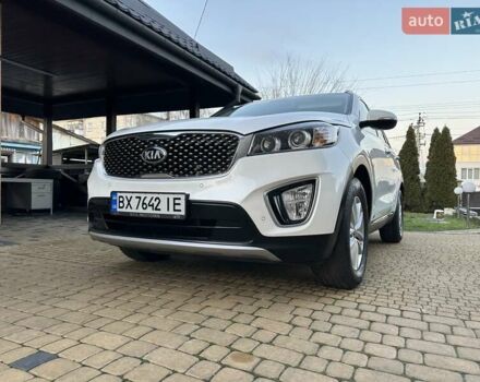 Белый Киа Соренто, объемом двигателя 2.2 л и пробегом 225 тыс. км за 19191 $, фото 5 на Automoto.ua