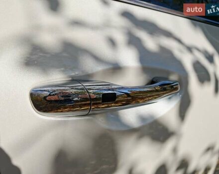 Киа Соренто 2015 в Могилев-Подольском на Automoto.ua Белый Киа Соренто, объемом двигателя 2.2 л и пробегом 214 тыс. км за 19300 $, фото 5 на Automoto.ua