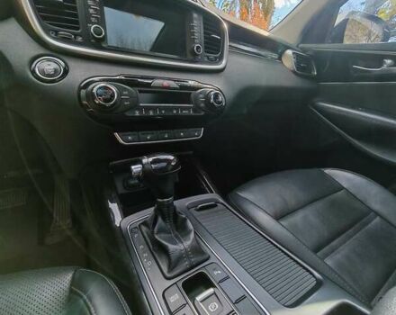 Киа Соренто 2015 в Могилев-Подольском на Automoto.ua Белый Киа Соренто, объемом двигателя 2.2 л и пробегом 214 тыс. км за 19300 $, фото 26 на Automoto.ua